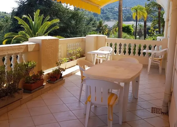 Apartment Beautiful In Winter Palace With Super Terrace And Wonderful View Menton